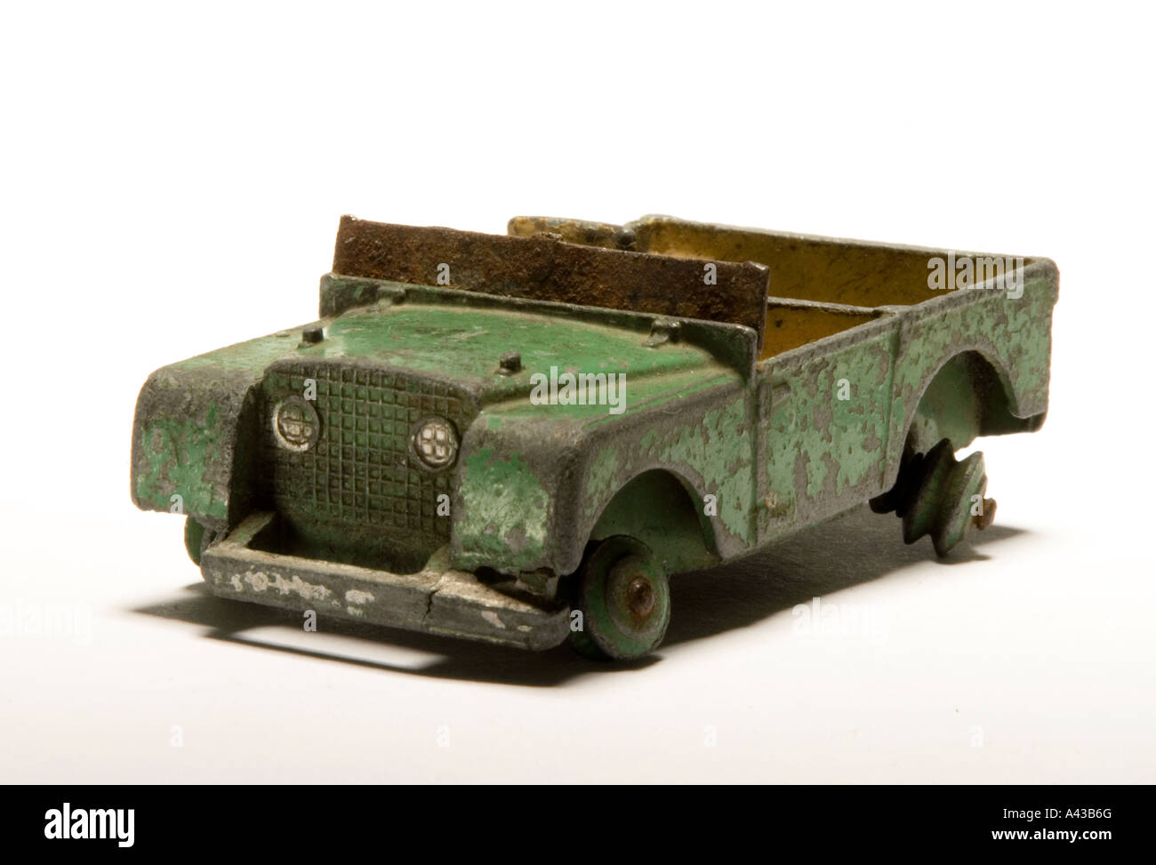 Jouet Miniature Solido - Dodge Land Rover Des Pompiers à L'échelle 1:43 - Réf. 4826 Rouge - Occasion