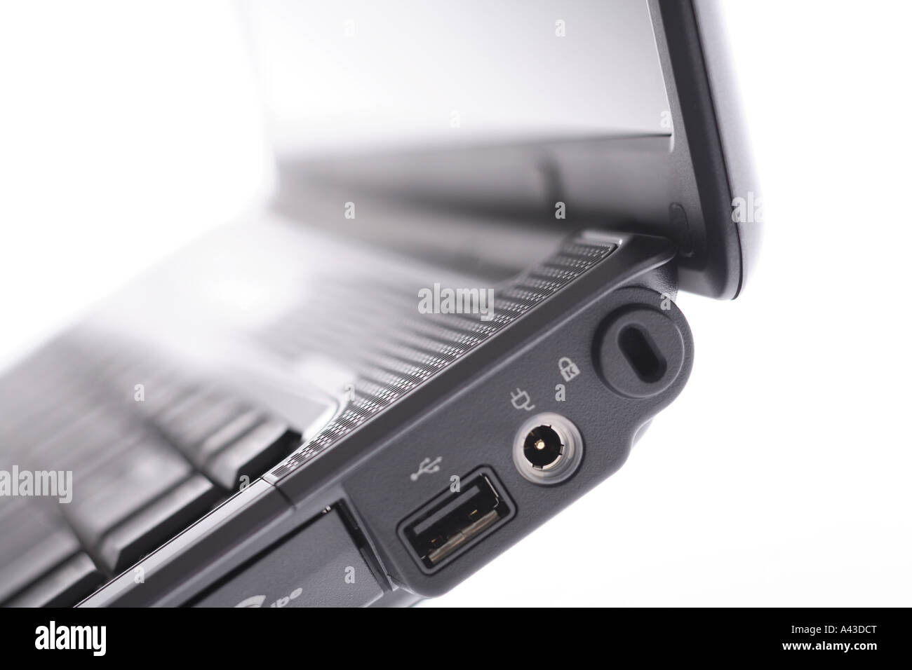 Laptop computer technology hi-res stock photography and images - Alamy