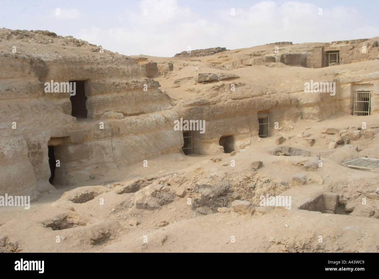 Rock-cut tombs on the Giza plateau, Cairo, Egypt Stock Photo