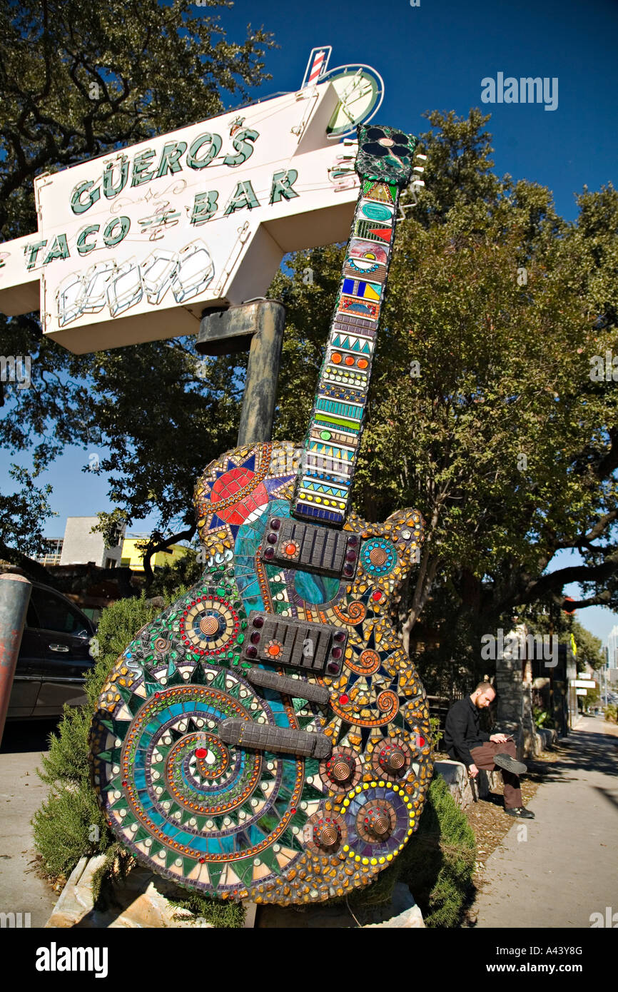 Güero's Taco Bar
