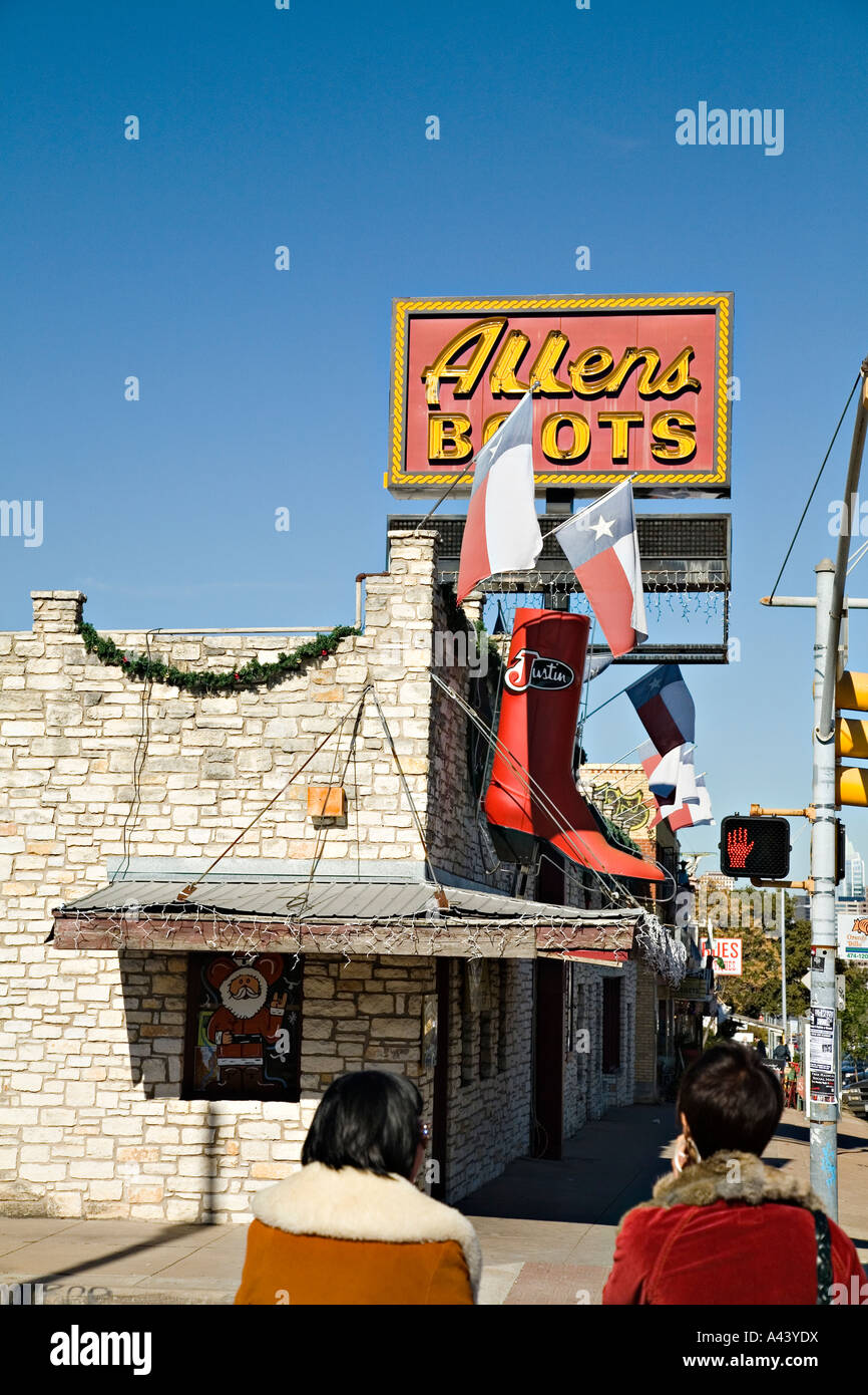 TEXAS Austin Oversize cowboy boot and Lone Star state flags at Allens