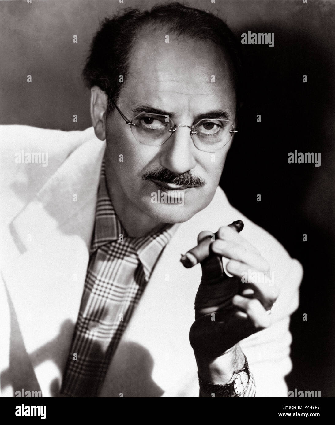 GROUCHO MARX US comedy actor Stock Photo