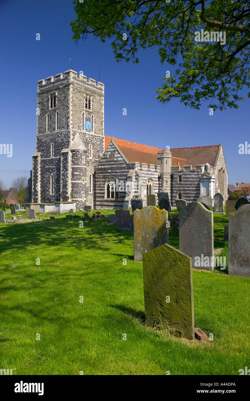 St Margarets Church Cliffe Kent Stock Photo Alamy
