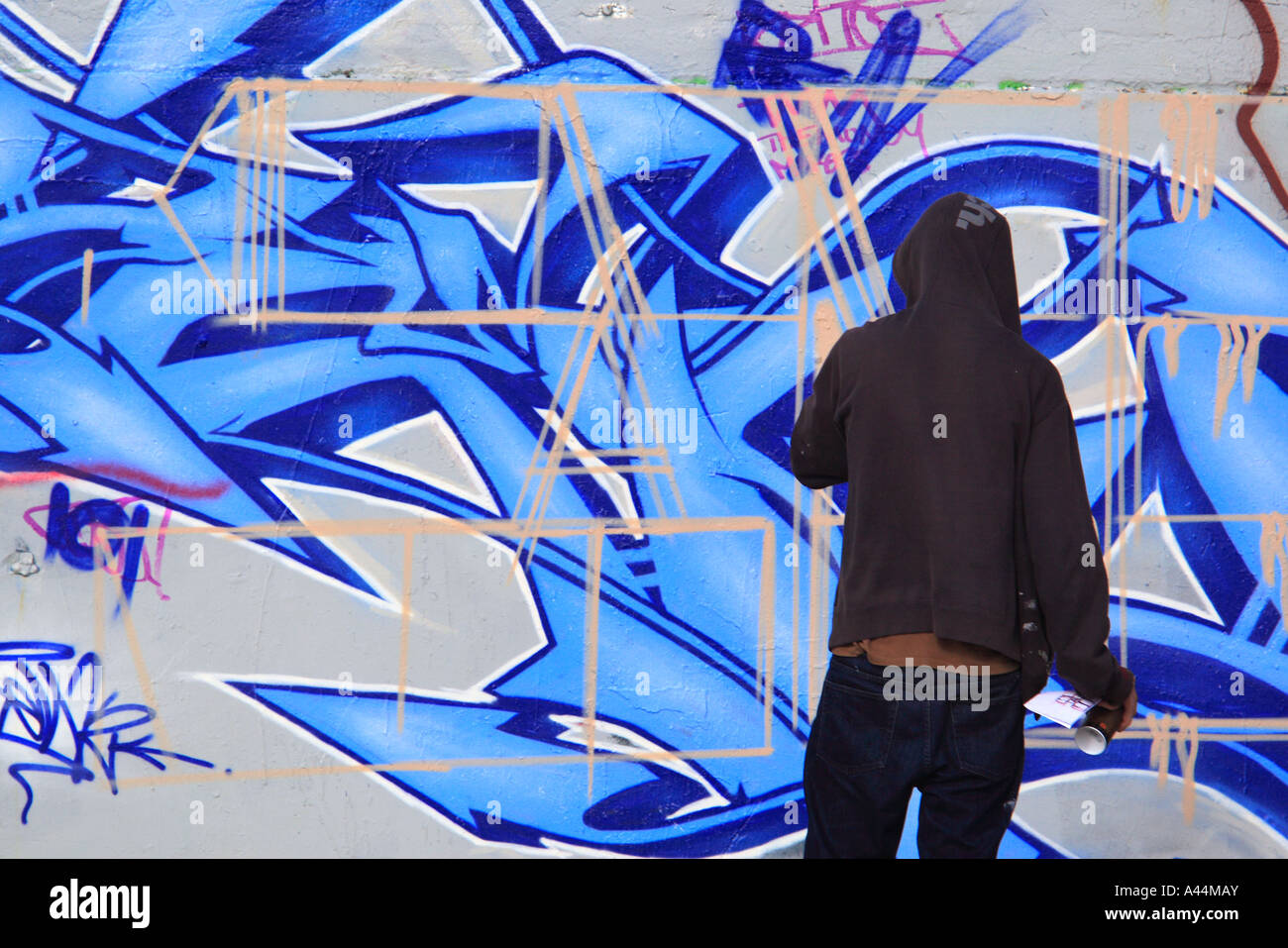 Graffitti artist hi-res stock photography and images - Alamy