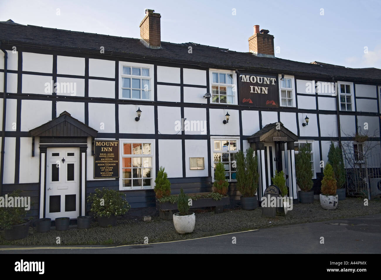 LLANIDLOES POWYS MID WALES UK The Mount Inn takes its name from the Mount of Llanidloes a long