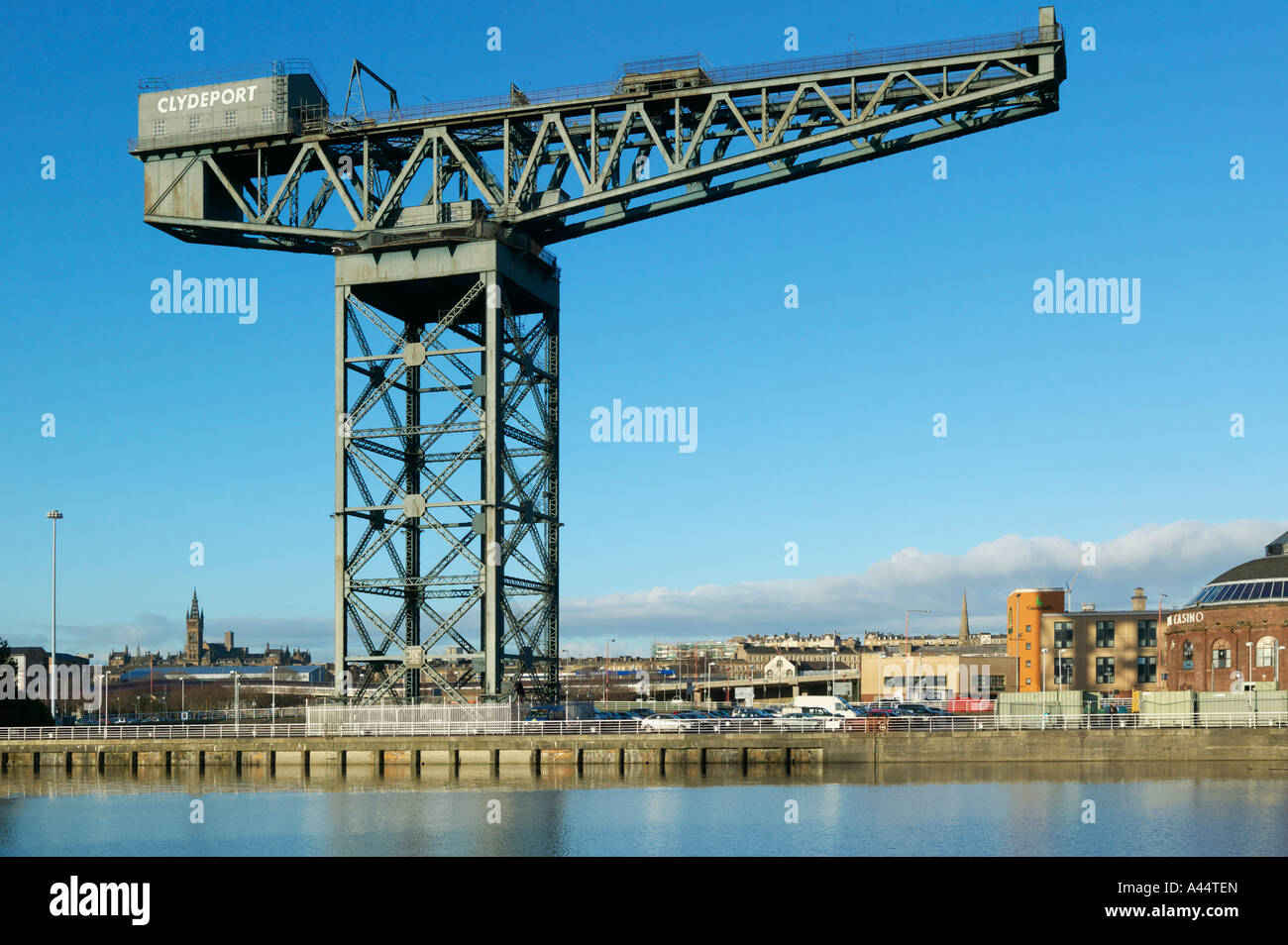 The Finnieston Crane beside the River Clyde, Glasgow, Scotland Stock Photo