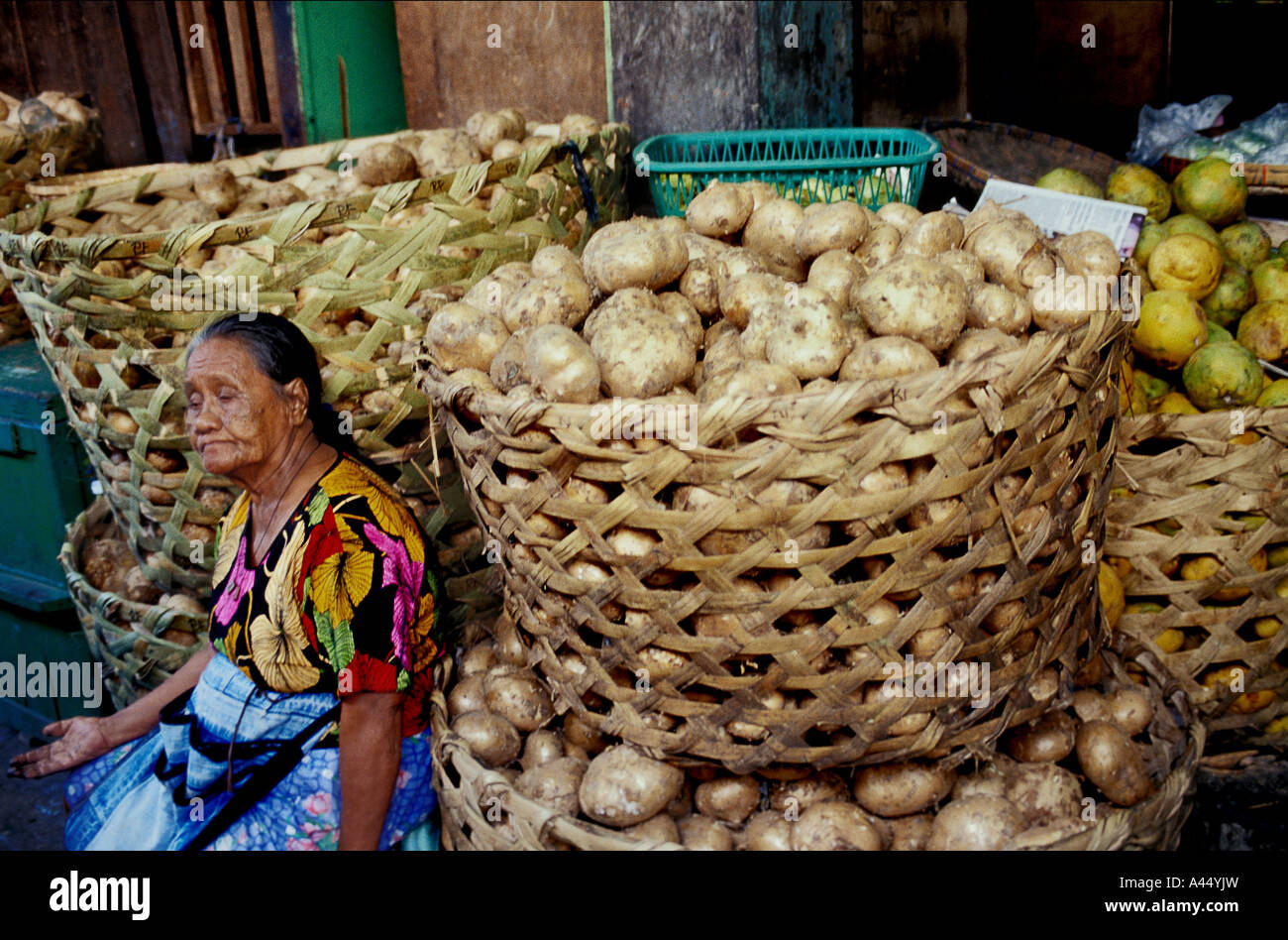 Market cebu city philippines hi-res stock photography and images - Alamy