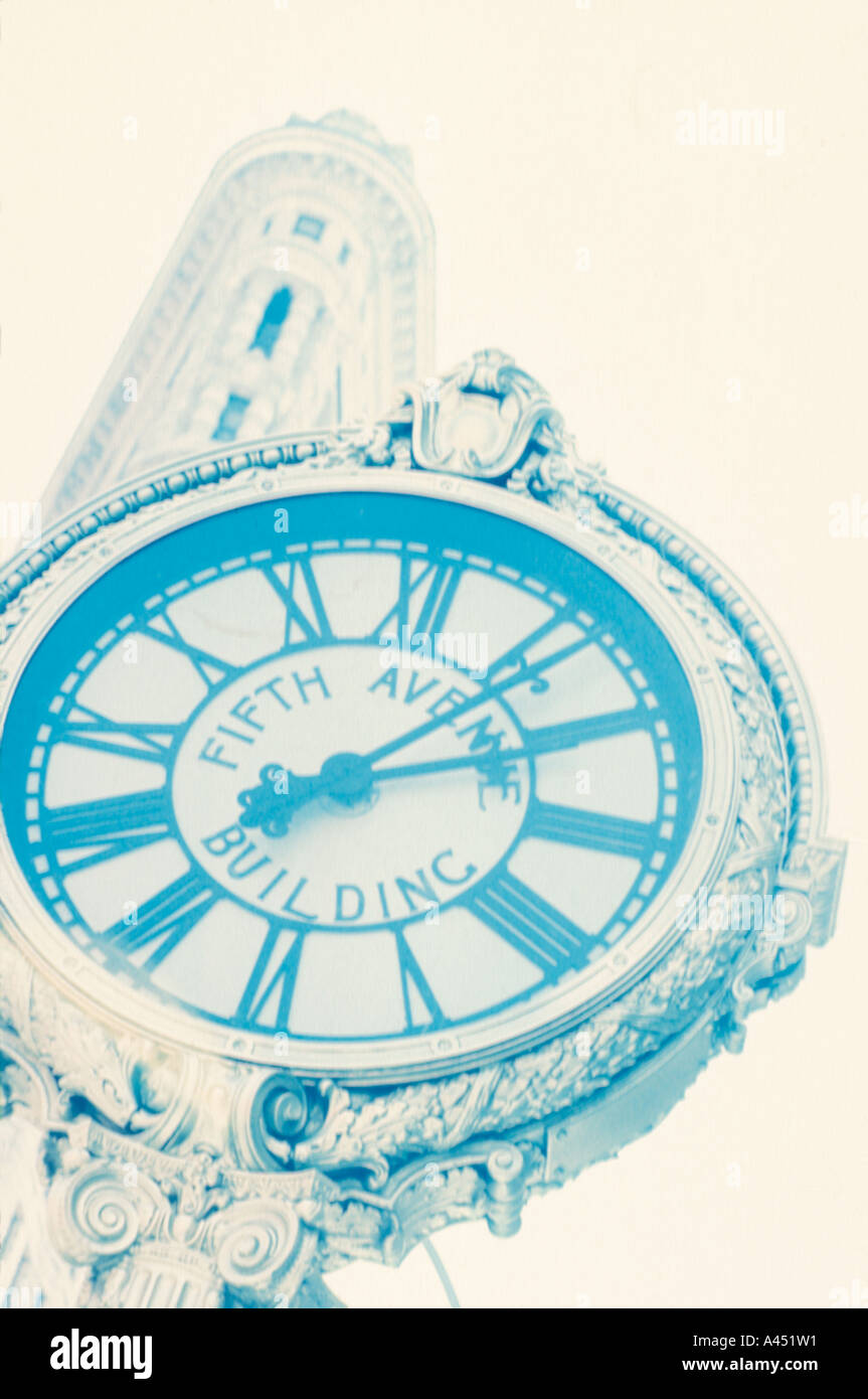 Toy Center Clock and Flatiron building, NYC Stock Photo Alamy