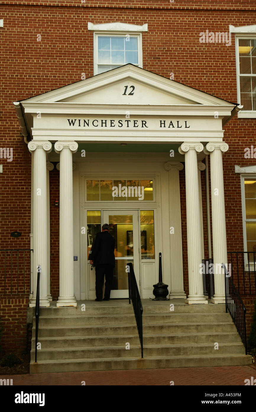 Winchester Town Hall High Resolution Stock Photography and Images Alamy