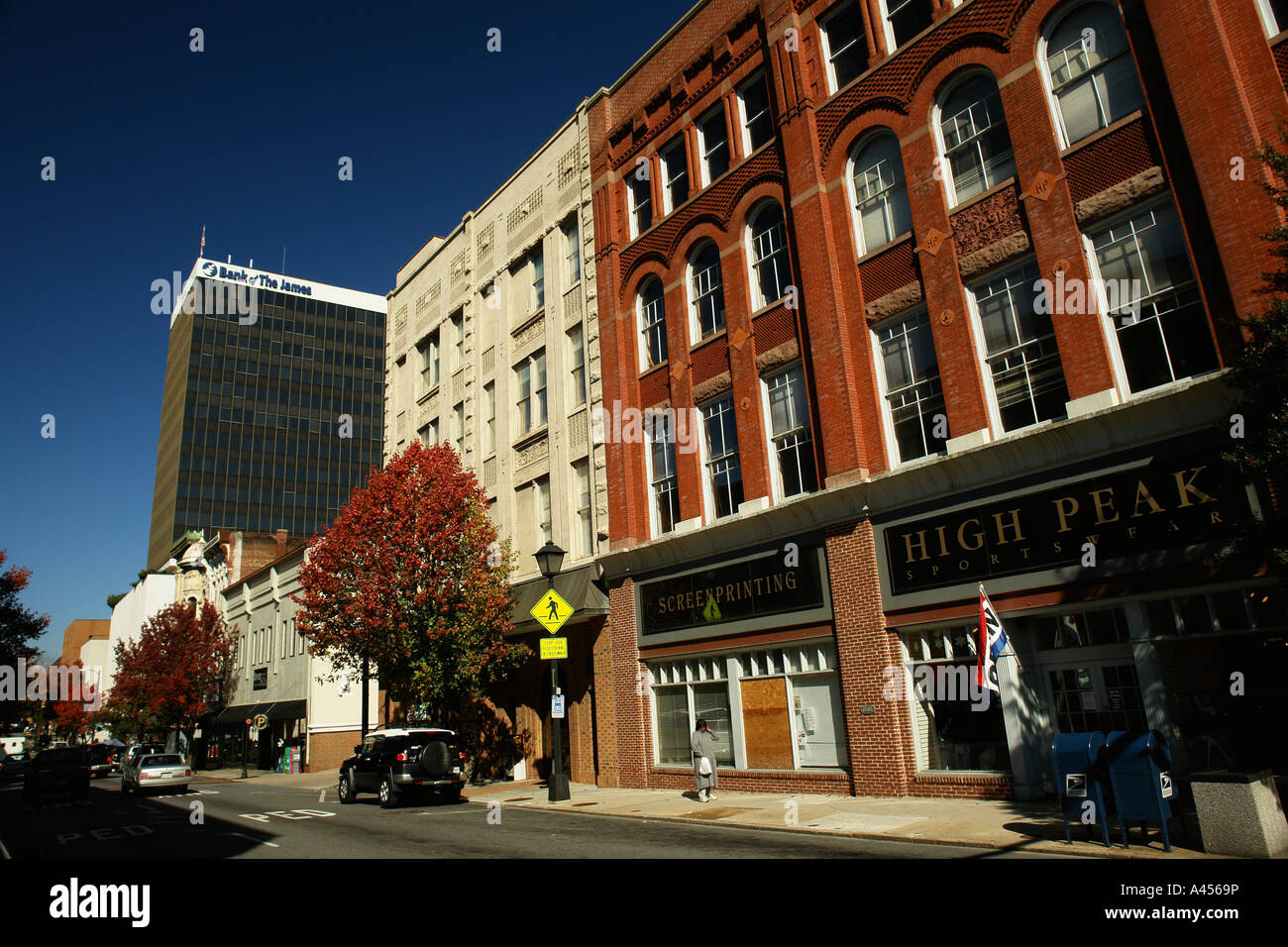 Lynchburg virginia usa downtown city hi-res stock photography and ...