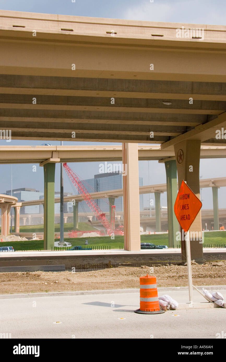 Expressway, Highway Construction, Traffic Warning Sign, Overpasses