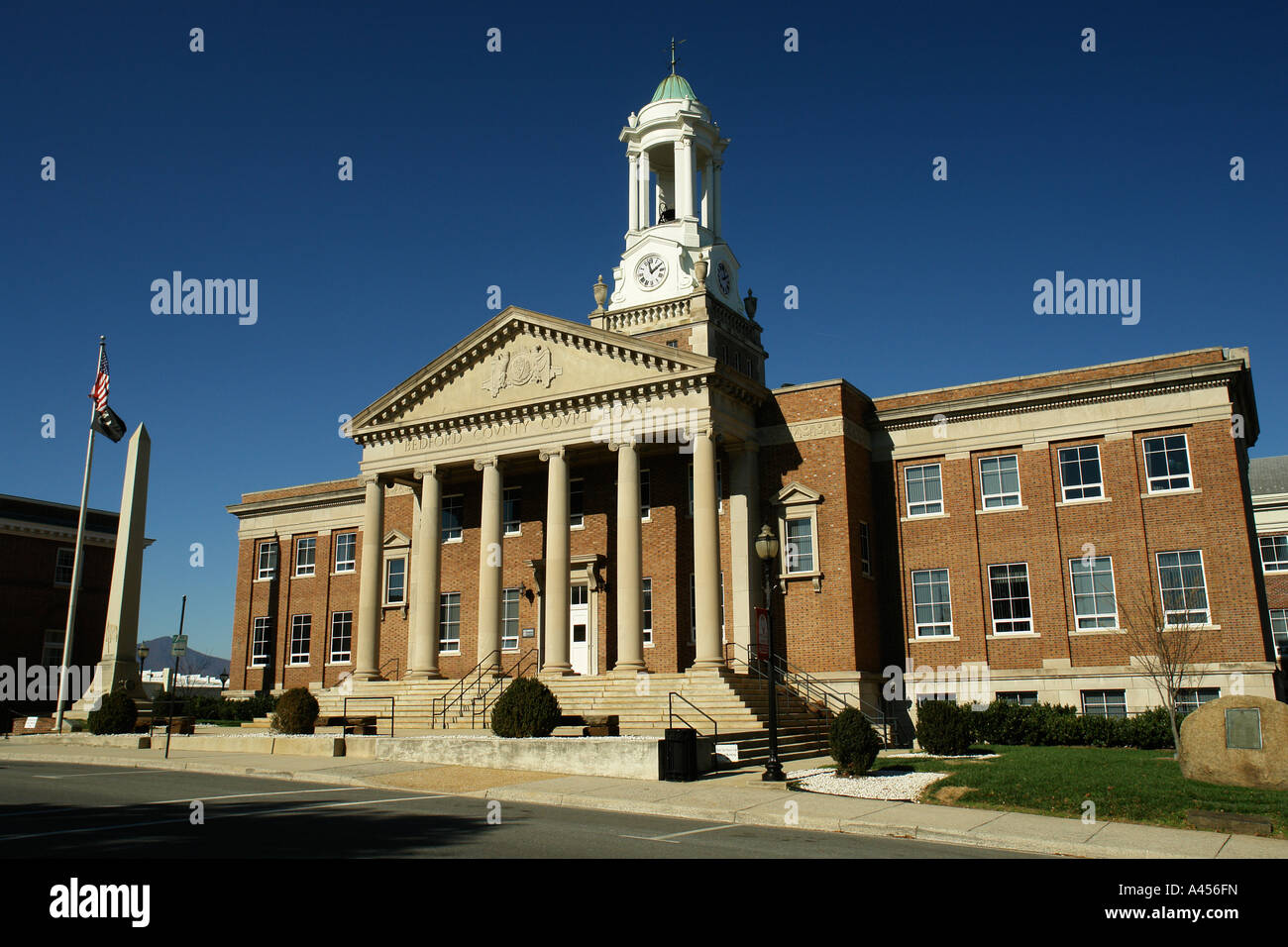 AJD53924, Bedford, VA, Virginia, Downtown, Bedford County Courthouse