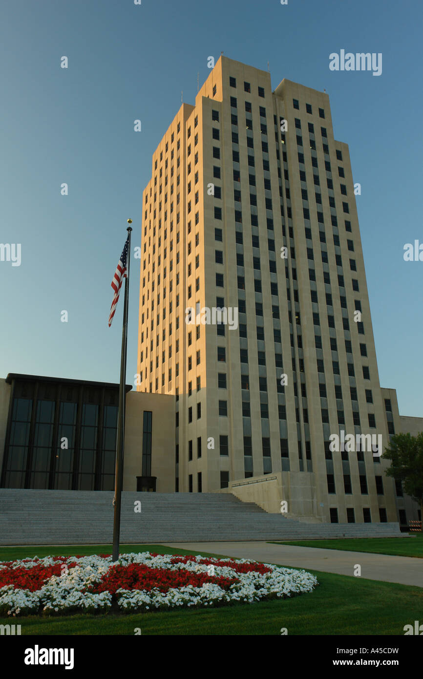 AJD57365, Bismarck, ND, North Dakota, State Capitol Stock Photo Alamy