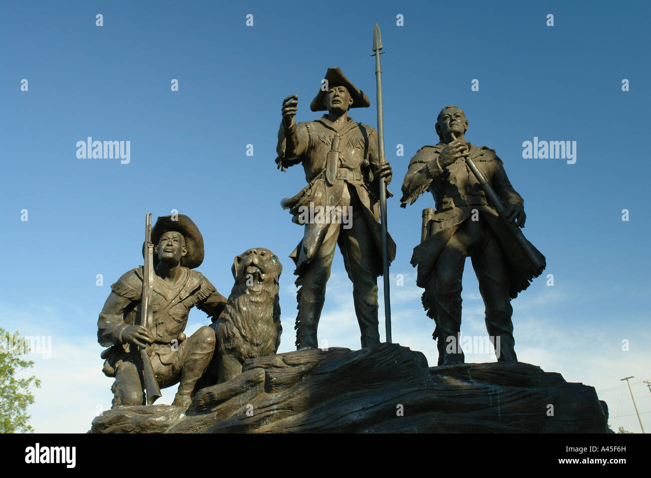 Lewis and clark statues hires stock photography and images Alamy