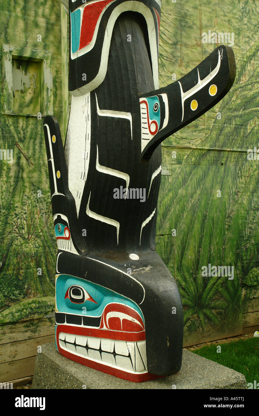 AJD55726, Duncan, British Columbia, Canada, Vancouver Island, Totem poles Stock Photo