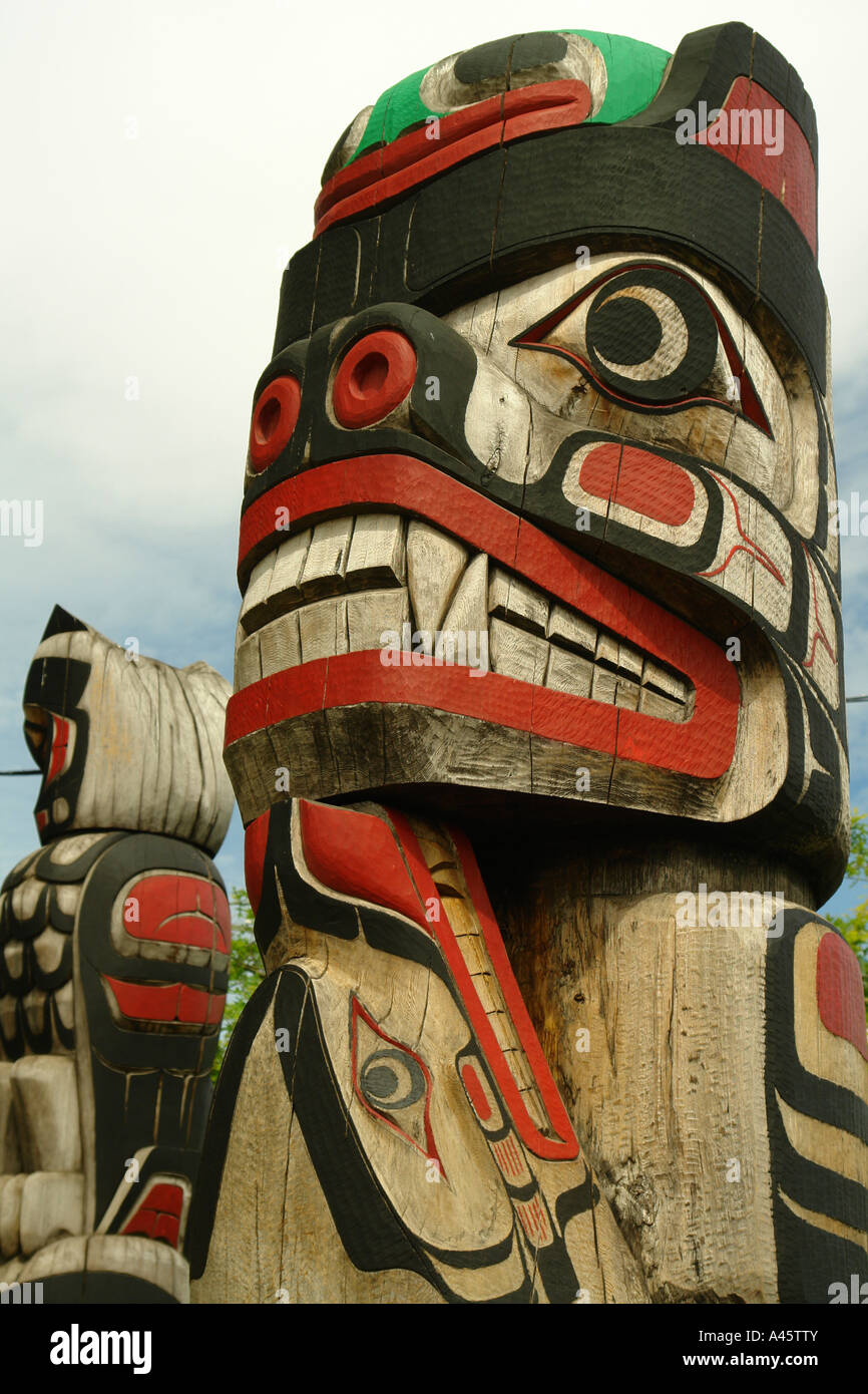 AJD55733, Duncan, British Columbia, Canada, Vancouver Island, Totem poles Stock Photo