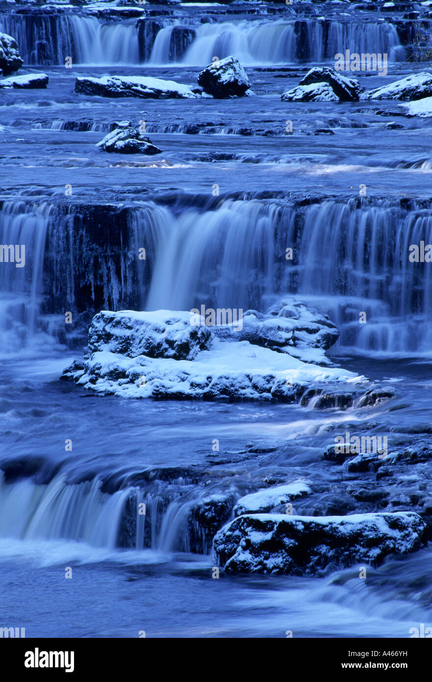 Aysgarth Falls Wensleydale In Winter Stock Photo Alamy