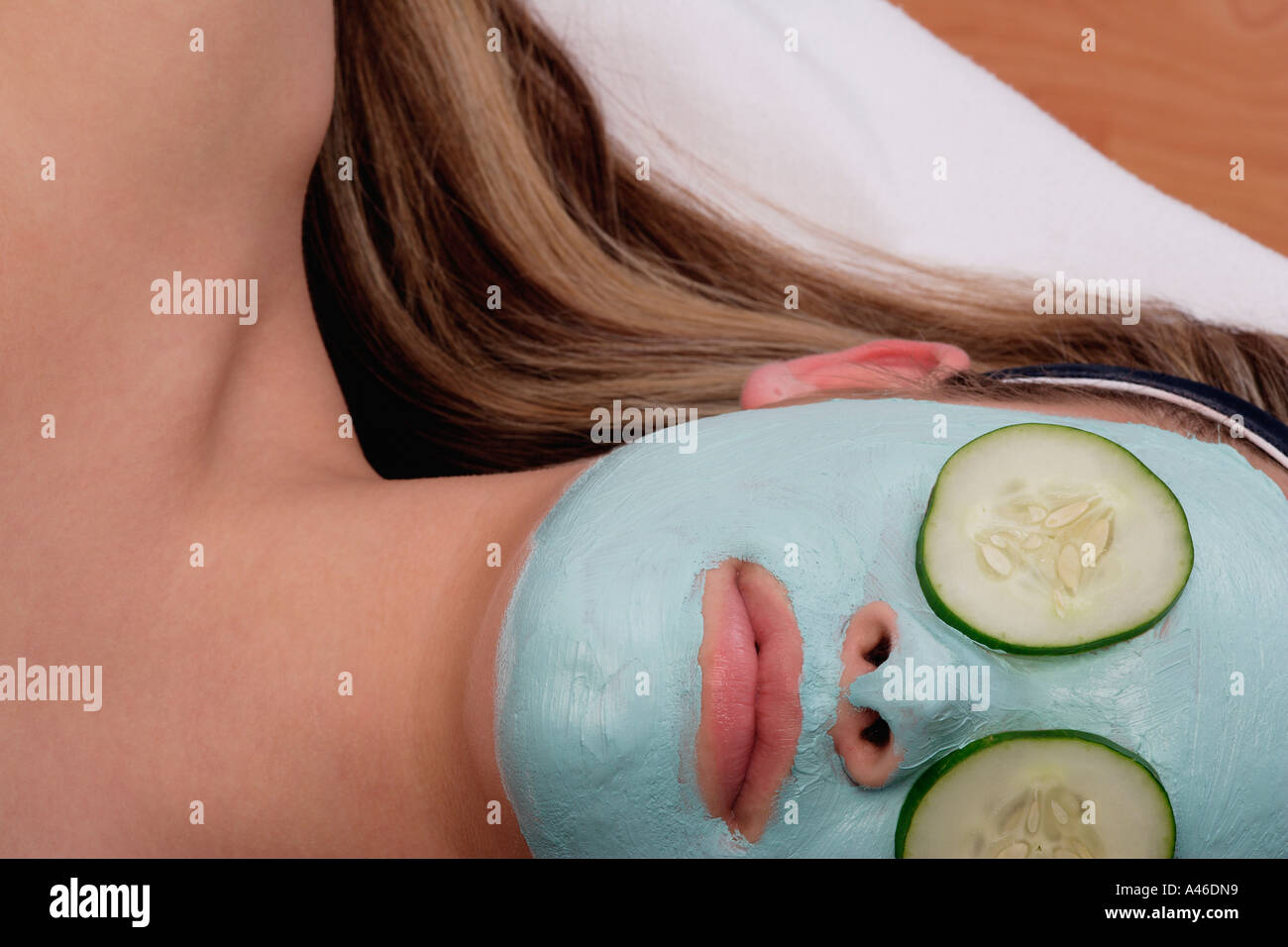 Facial masque hi-res stock photography and images - Alamy