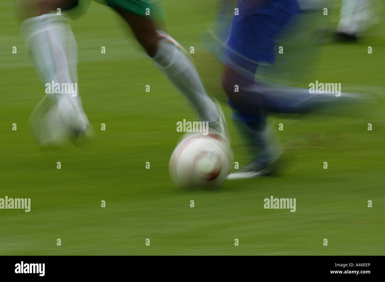 Footballers legs hires stock photography and images Alamy