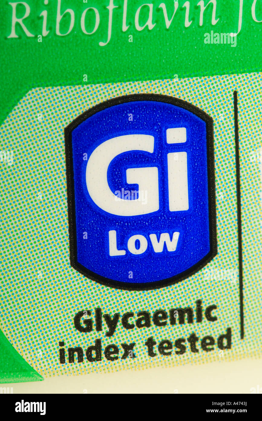 Fresh milk Gi Glycaemic Index consumer product information sign Stock Photo