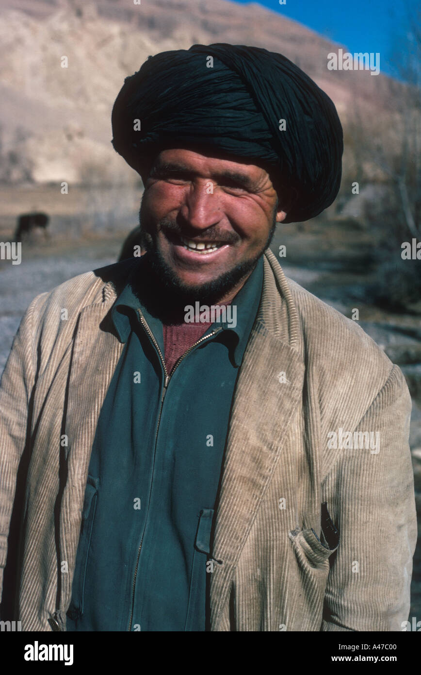 Hazara man Yakolang Yakaolang or Yakawlang Afghanistan Stock Photo