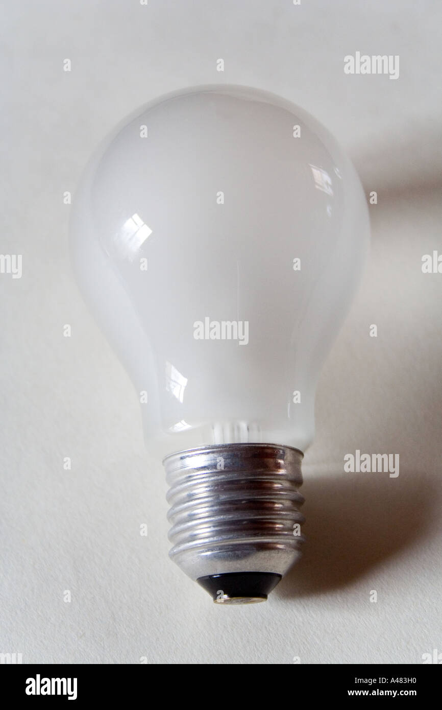 Thomas alva edison lamp hi-res stock photography and images - Alamy