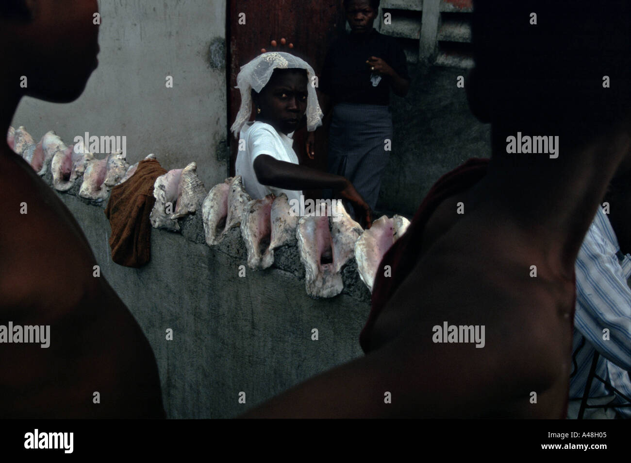 Haiti children hi-res stock photography and images - Alamy