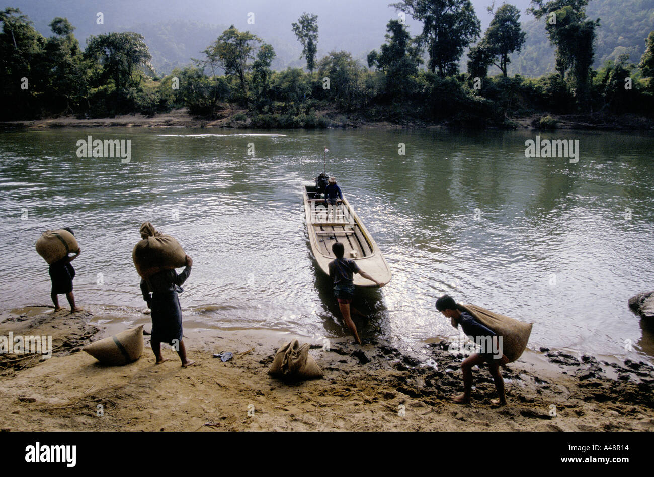 Rice Carrying Boat High Resolution Stock Photography and Images - Alamy