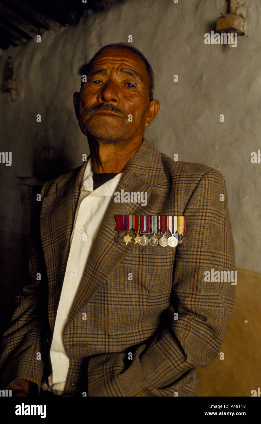 A gurkha soldier who was awarded the victoria cross fro bravery in the second world war  nepal 1988 Stock Photo