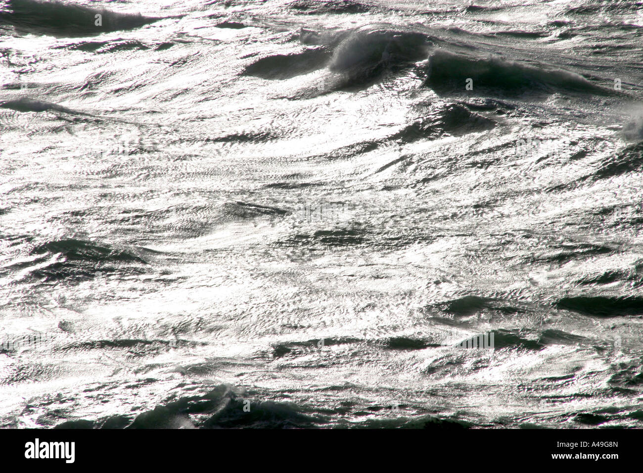 Sea swell hi-res stock photography and images - Alamy
