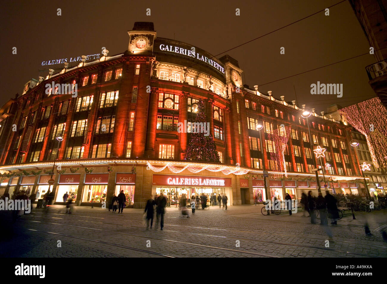 Galeries lafayette strasbourg hi-res stock photography and images - Alamy