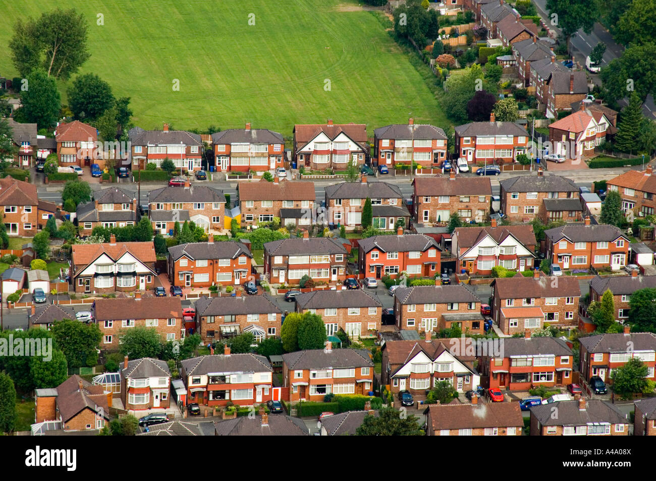 Greater manchester suburbs hires stock photography and images Alamy