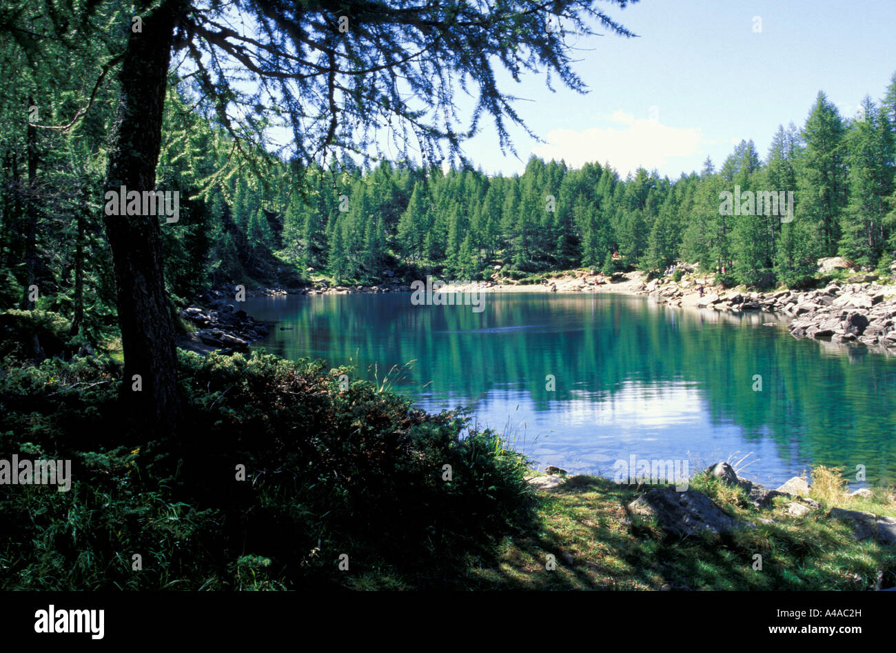 Lake azzurro hi-res stock photography and images - Alamy