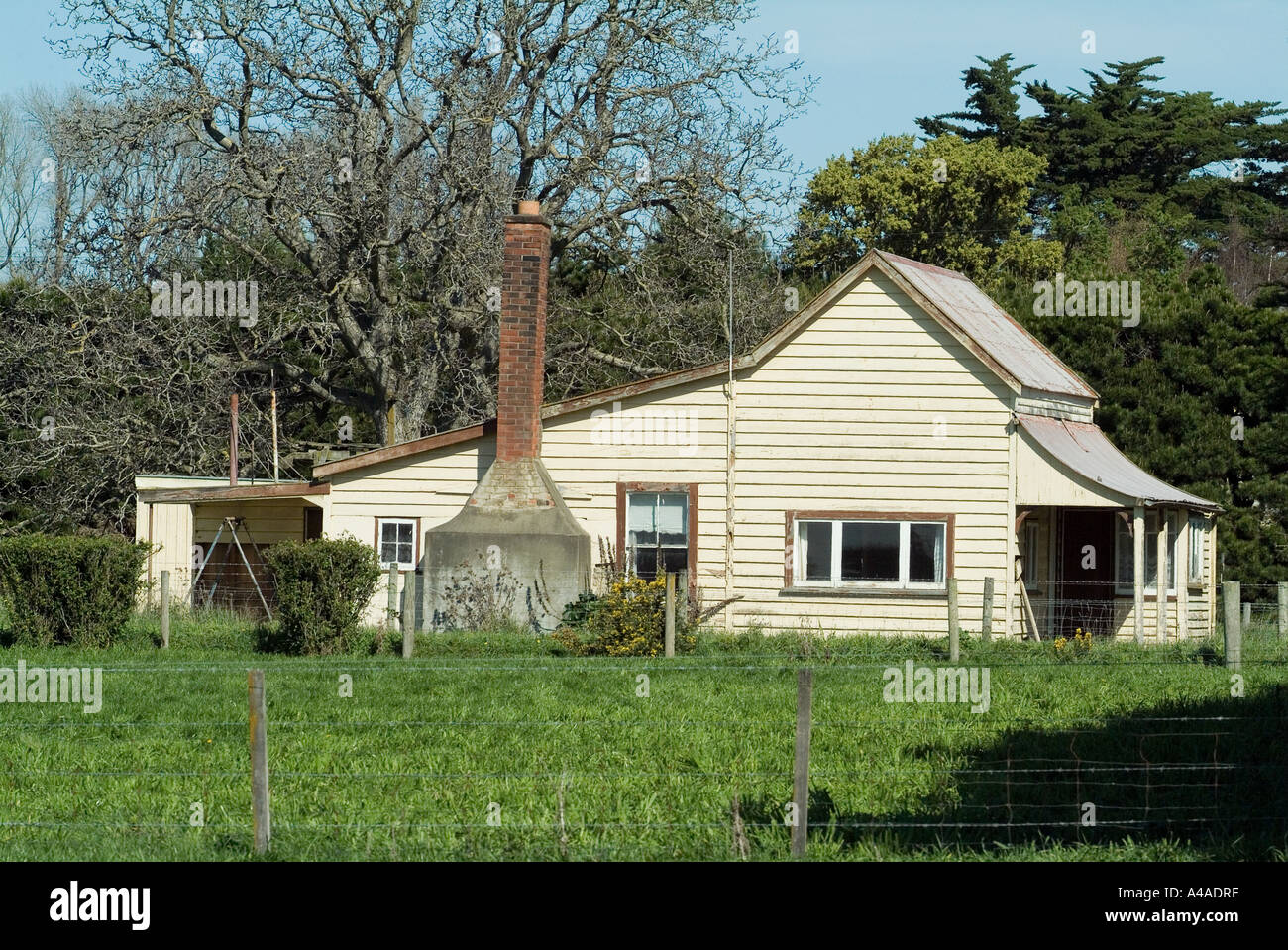 An old wooden weatherboard colonial cottage North Canterbury New ...