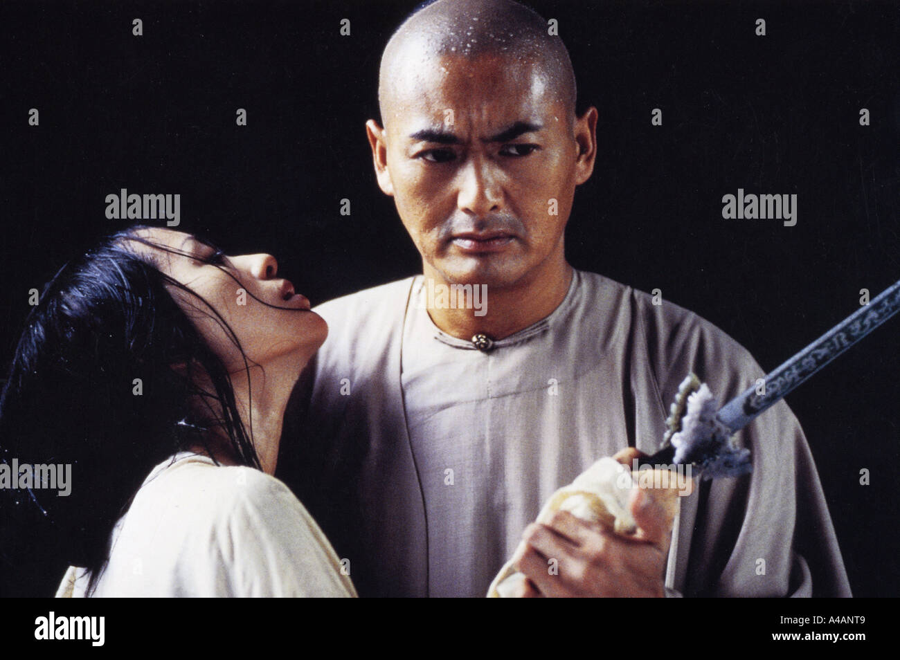 CROUCHING TIGER HIDDEN DRAGON 2000 film with Michelle Yeoh and Chow Yun Fat Stock Photo
