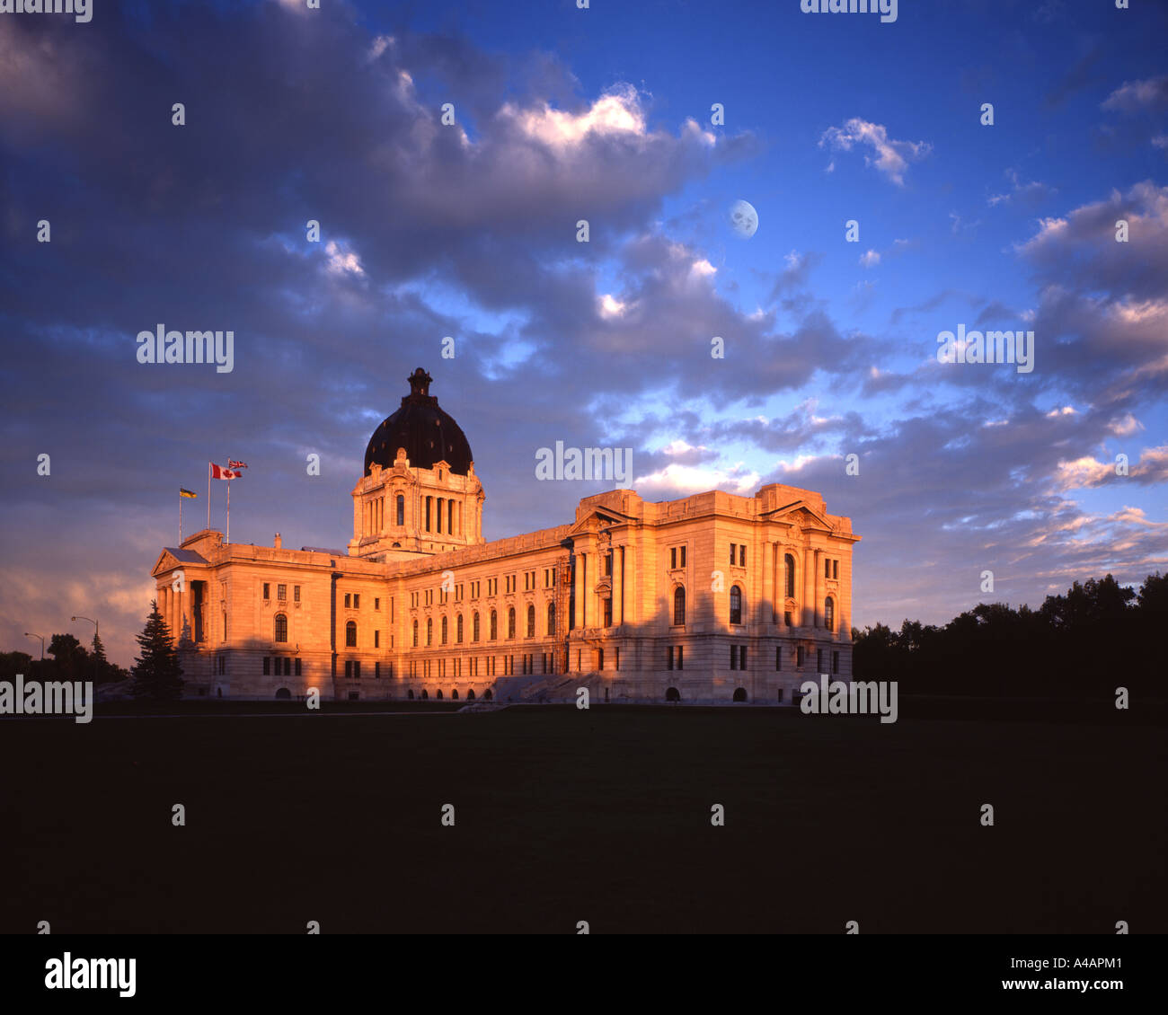 Regina capital of saskatchewan hi-res stock photography and images - Alamy