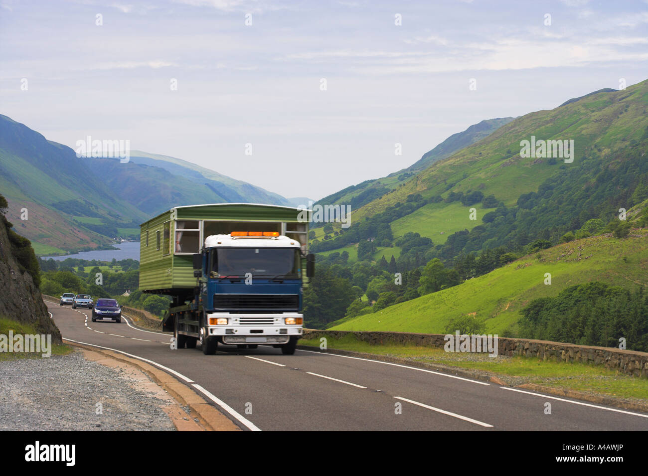 Wide load uk hires stock photography and images Alamy