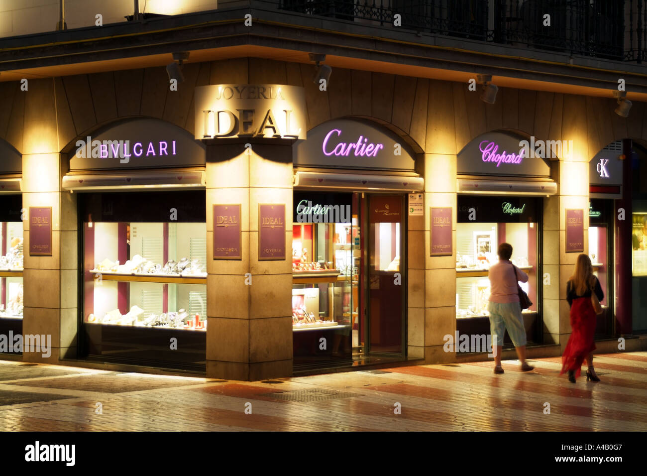 Spain Cartier Shop High Resolution 