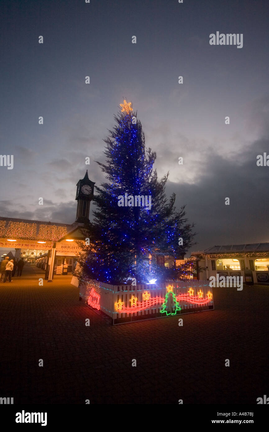Brighton seafront playground hires stock photography and images Alamy