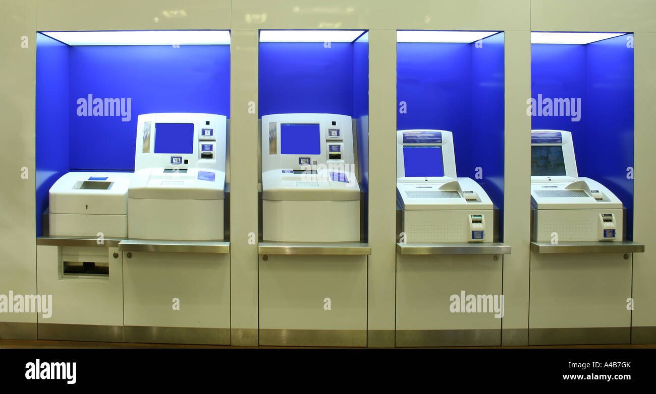 Automatic cash dispensers hires stock photography and images Alamy