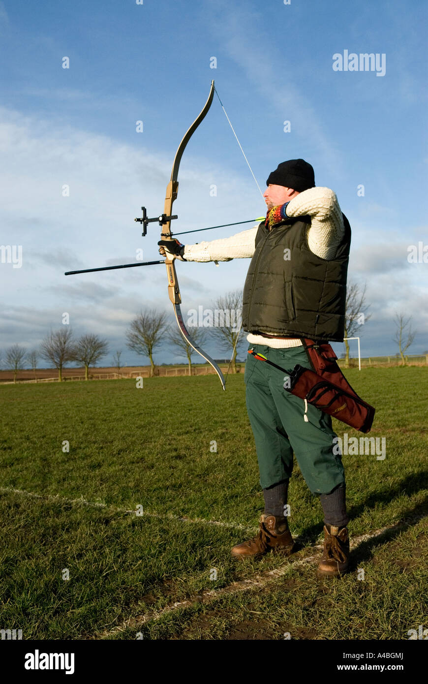 Recurve Bow And Arrow High Resolution Stock Photography and Images - Alamy