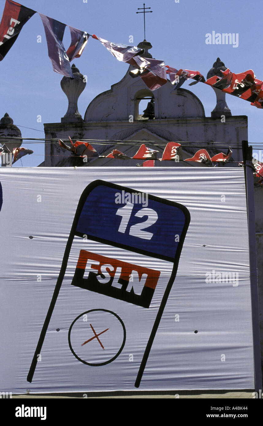 Nicaragua, election 1996; FSLN platform at Nandaime, Granada, before arrival of Daniel Ortega. Stock Photo