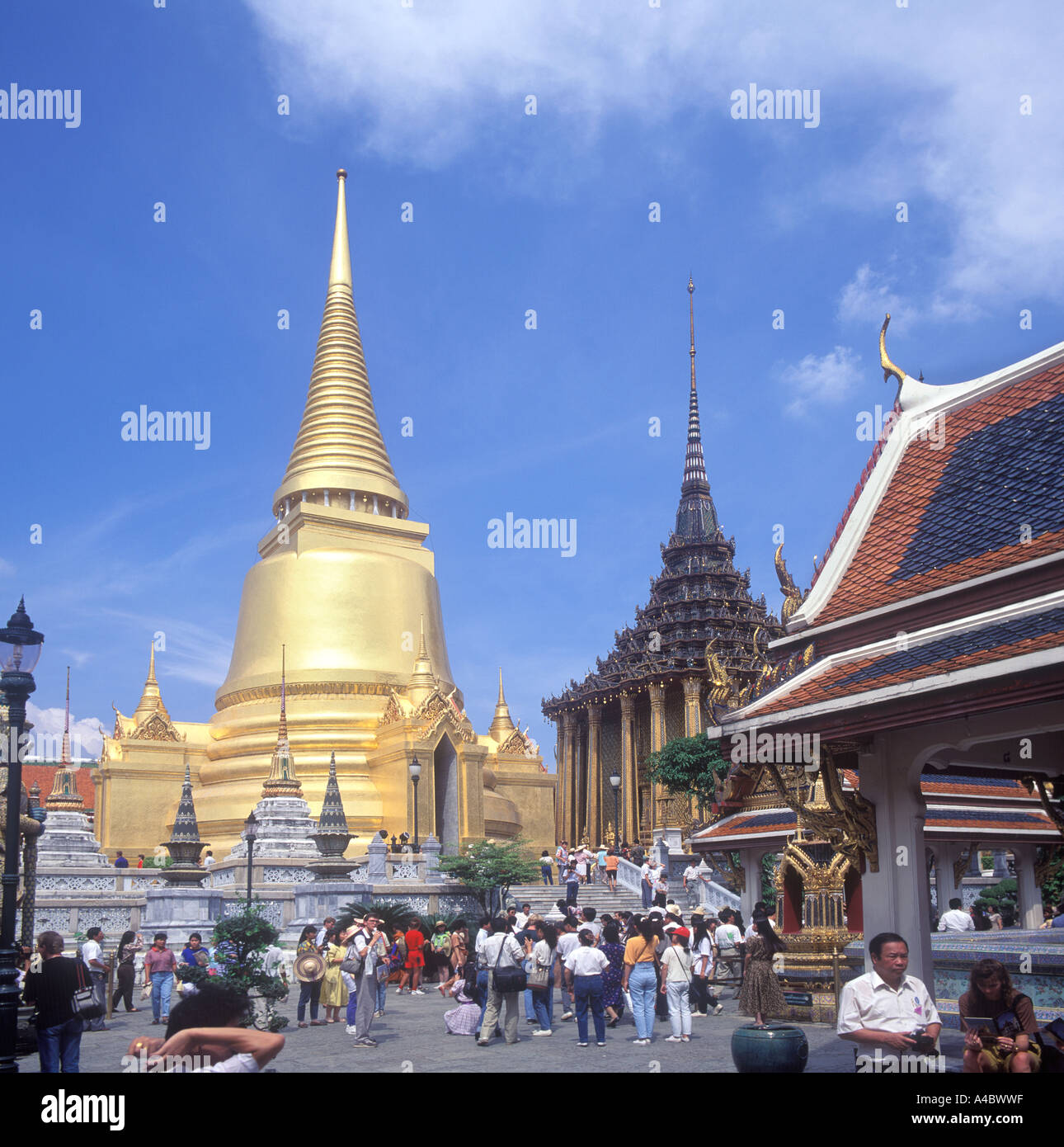 grand-palace-bangkok-thailand-stock-photo-alamy