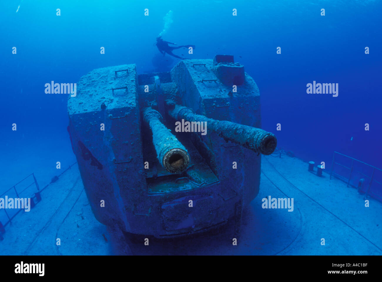 GUN TURRET OF THE MV KEITH TIBBETTS CAYMAN BRAC BRITISH WEST INDIES Stock Photo