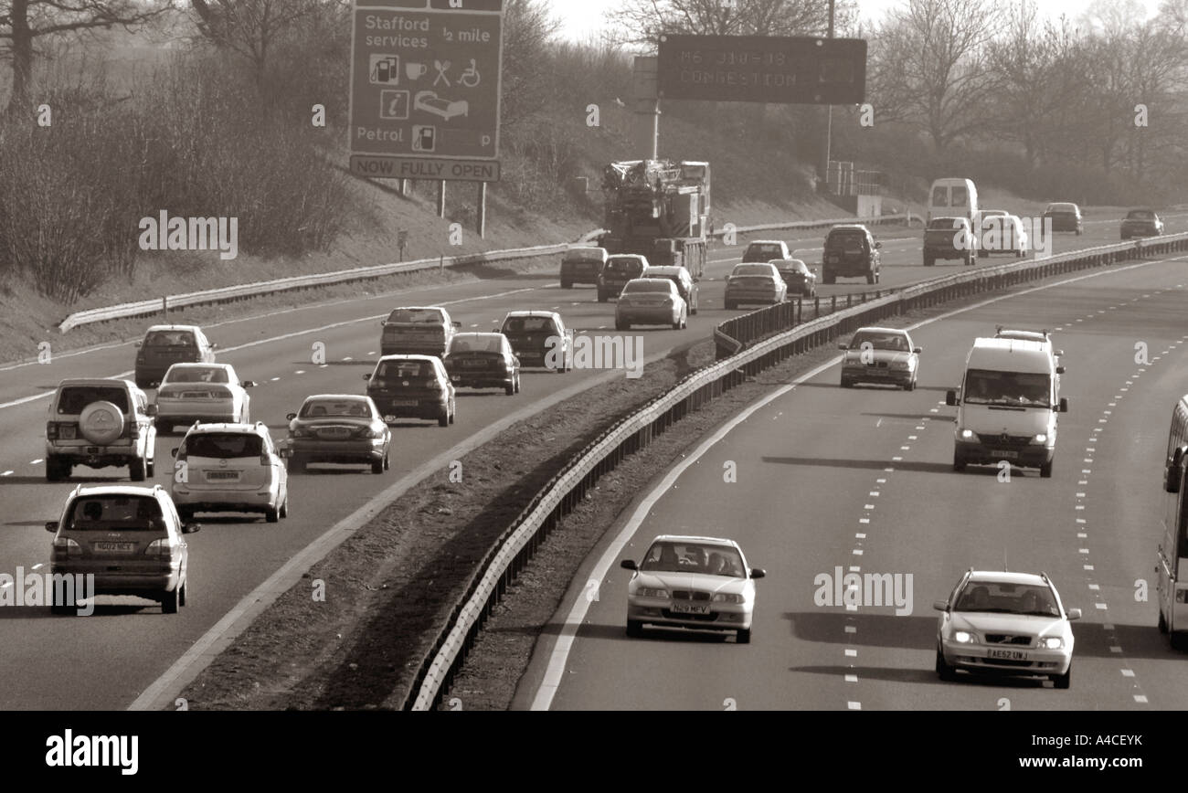 North bound m6 motorway hi-res stock photography and images - Alamy