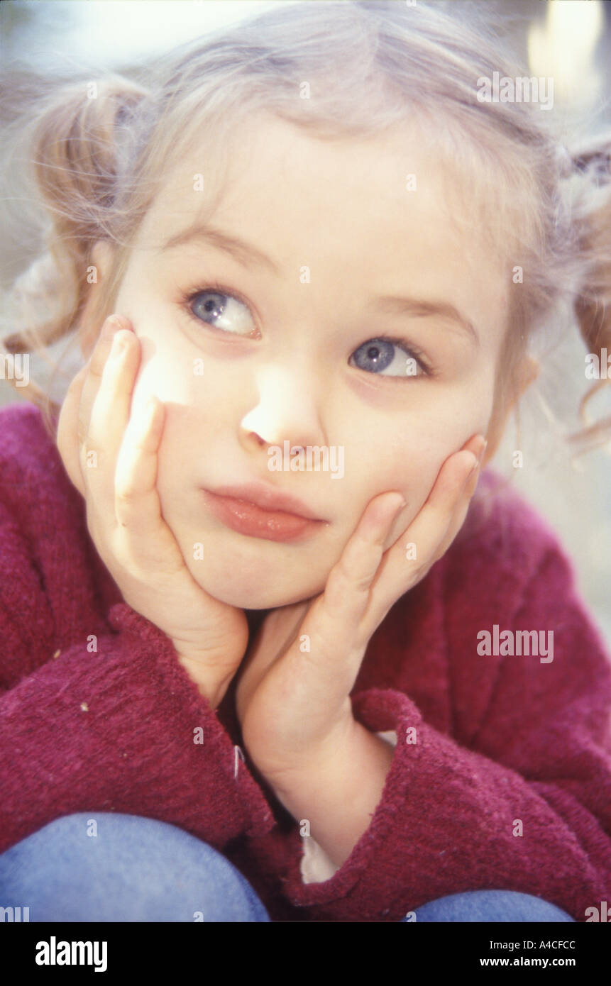 outdoor portrait of a little girl Stock Photo - Alamy