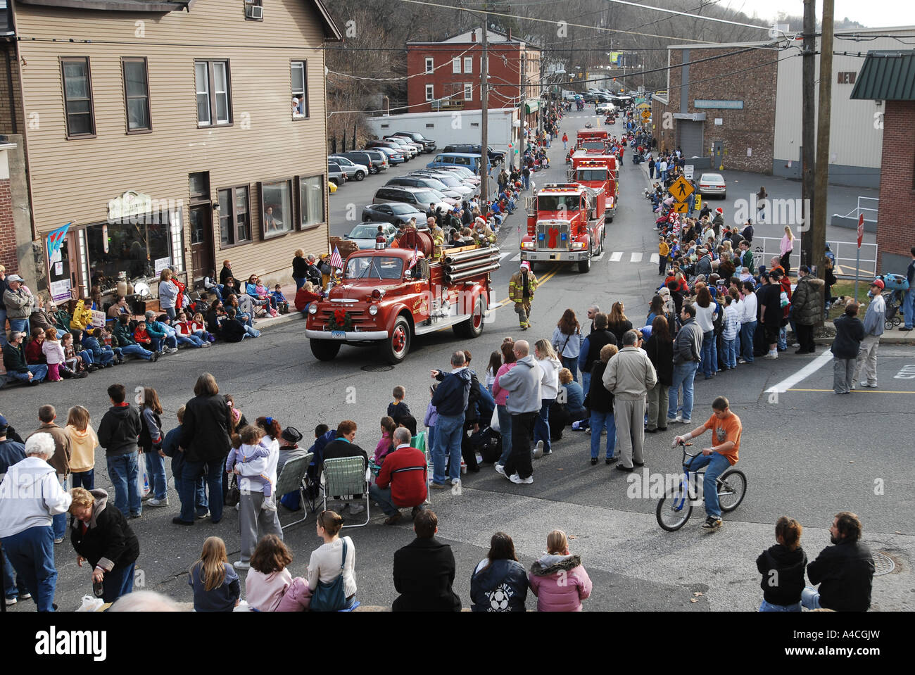 Seymour ct christmas parade 2022