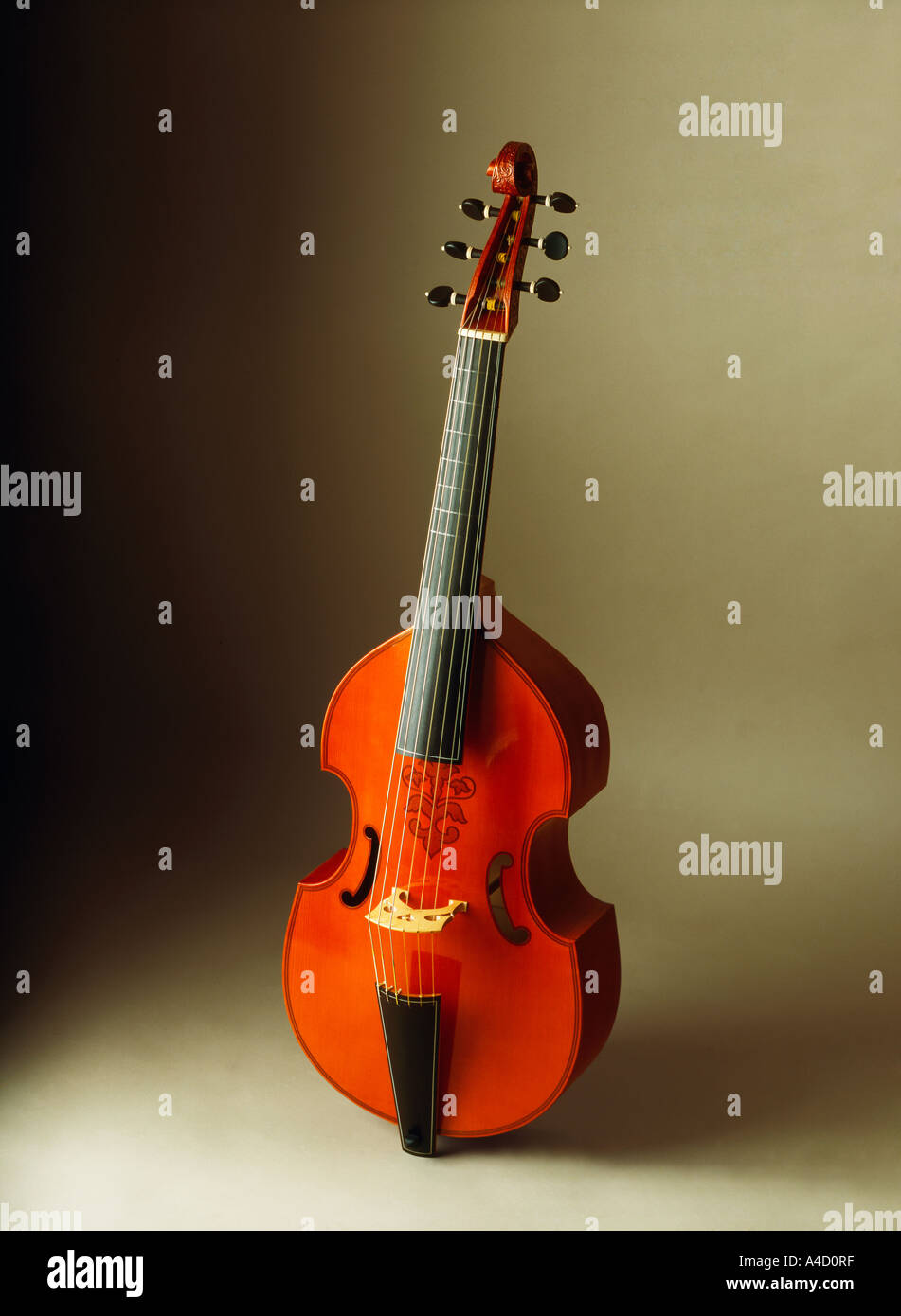 Viola da gamba hi-res stock photography and images - Alamy