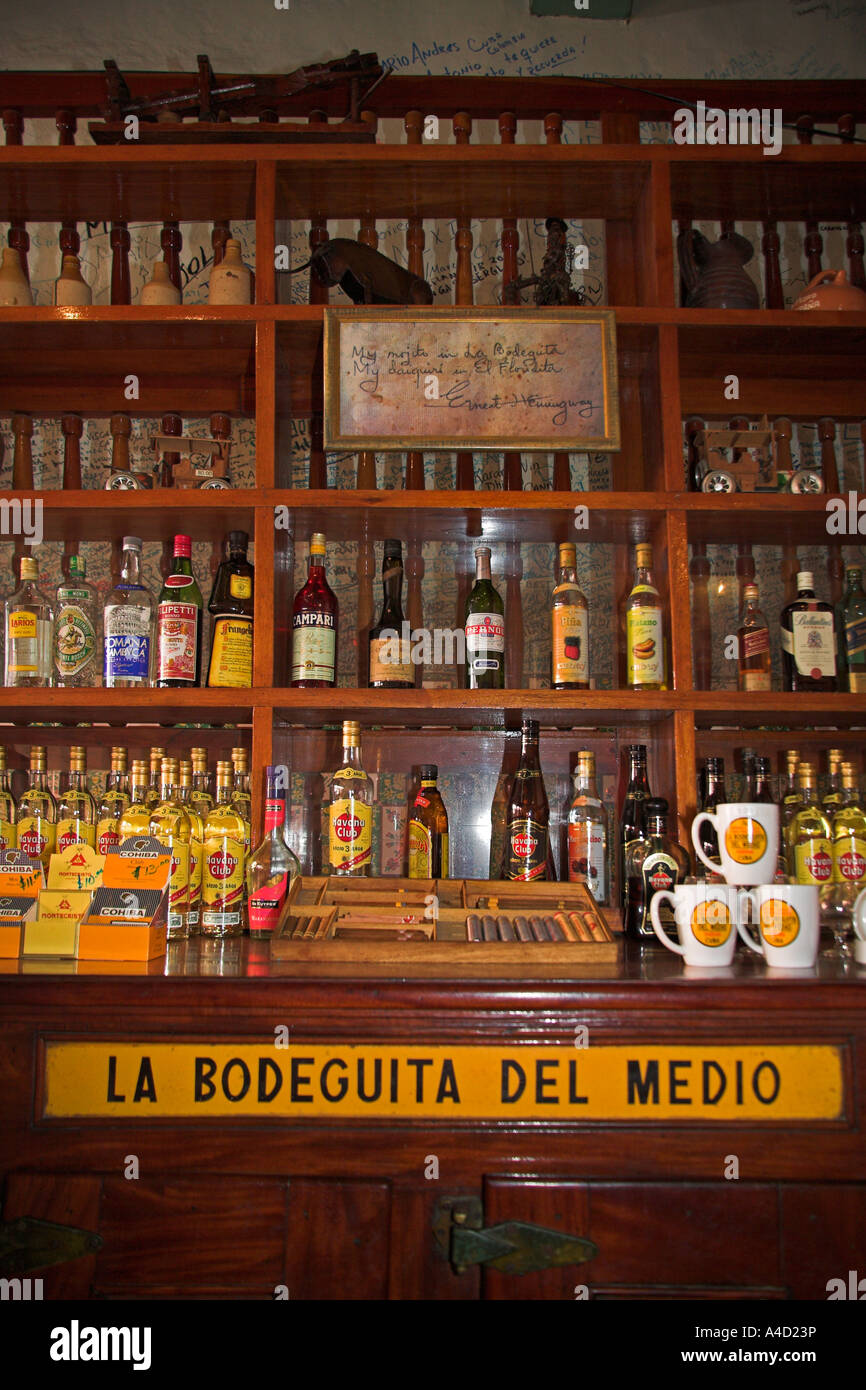 La Bodeguita del Medio famous bar and restaurant, Calle Empedrado, Havana, La Habana, Cuba Stock