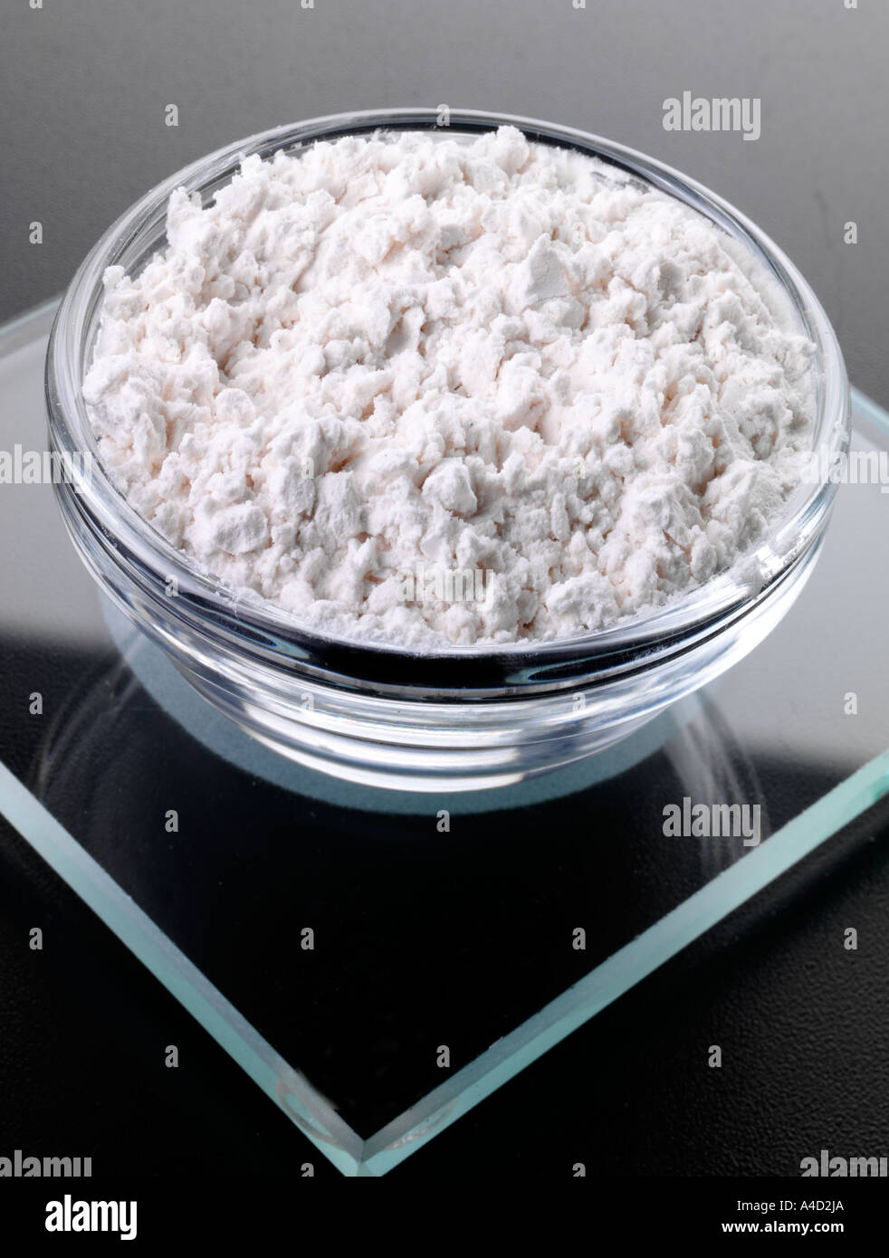 Arrowroot flour hi-res stock photography and images - Alamy